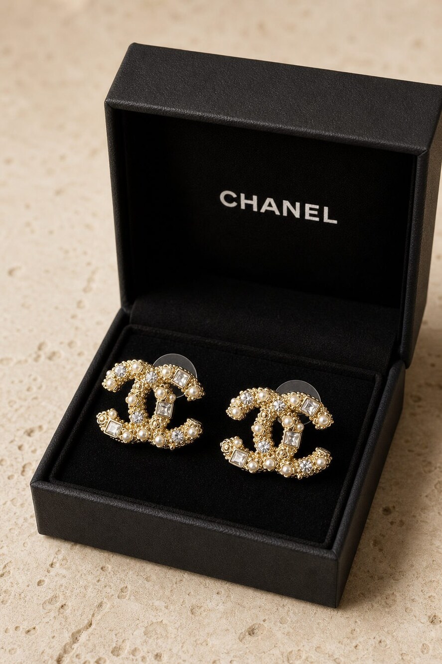 CHANEL Classic Parisian Earrings Style 22 | New with Box - Picture 2 of 9